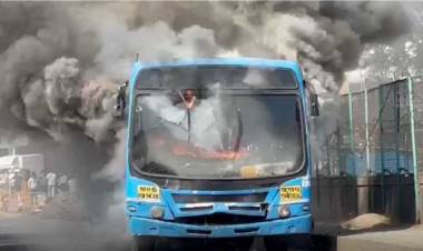 पिंपरी चिंचवडमध्ये बर्निंग बसचा थरार
