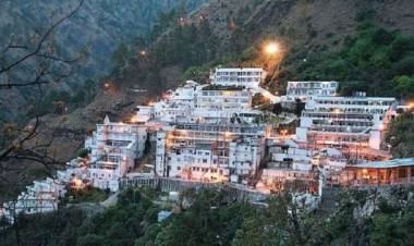 वैष्णोदेवी मंदिरात चेंगराचेंगरीमुळे १२ जणांचा मृत्यू