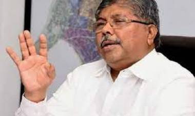 ...म्हणून मी कोरोनाच्या आढावा बैठकीला जात नाही