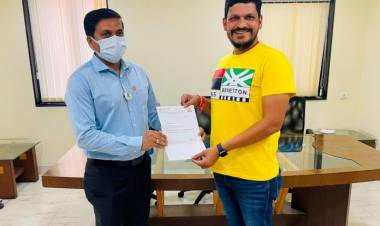 देवेंद्र फडणवीस यांनी विनंती करूनही हे राजीनामा सत्र थांबायला तयार नाही