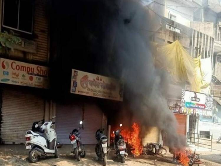 हिंसाचाराचा महाराष्ट्रातील खरा सूत्रधार कोण ?