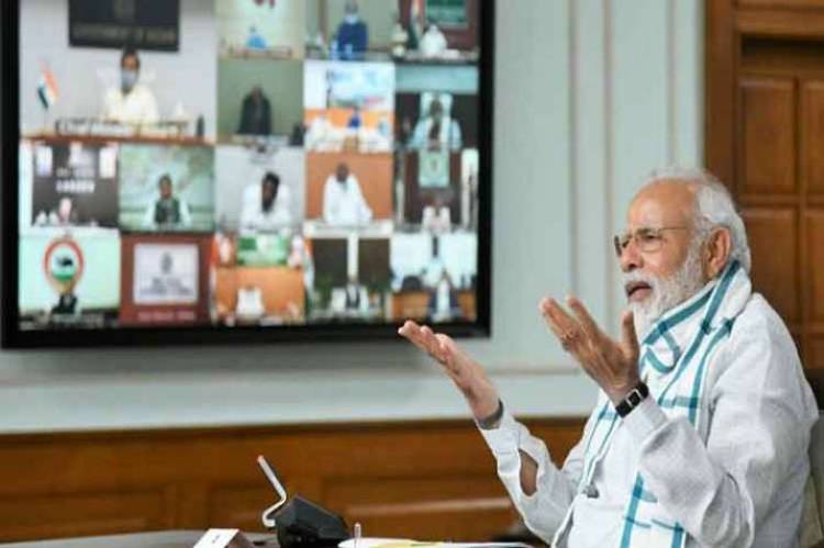 कोरोना रुग्णसंख्येने पुन्हा वाढवली चिंता !